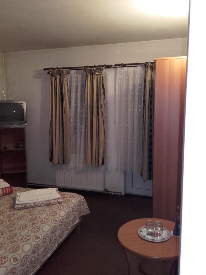 Pension Piatra Craiului Moieciu de Jos Exterior foto